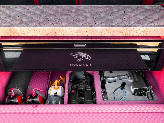 Những mẫu xe hơi có nội thất xa xỉ nhất thế giới